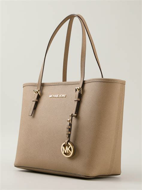 jet set tote michael kors.